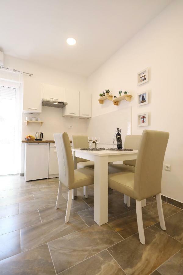 Apartment Dendo