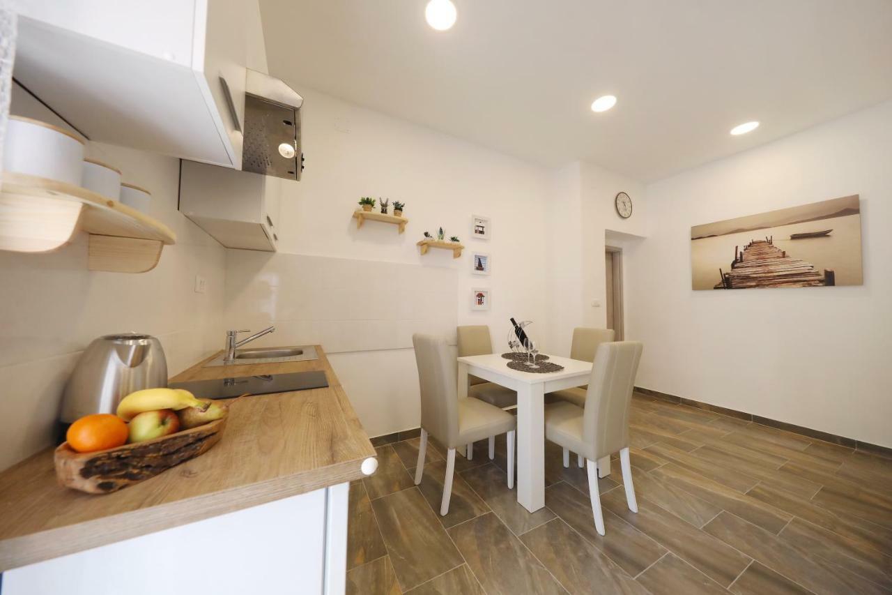 Apartment Dendo