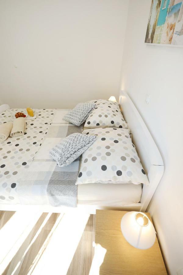 Dendo Apartment *